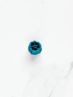 Load image into Gallery viewer, Spring Floral Box | Heart Petals Stud
