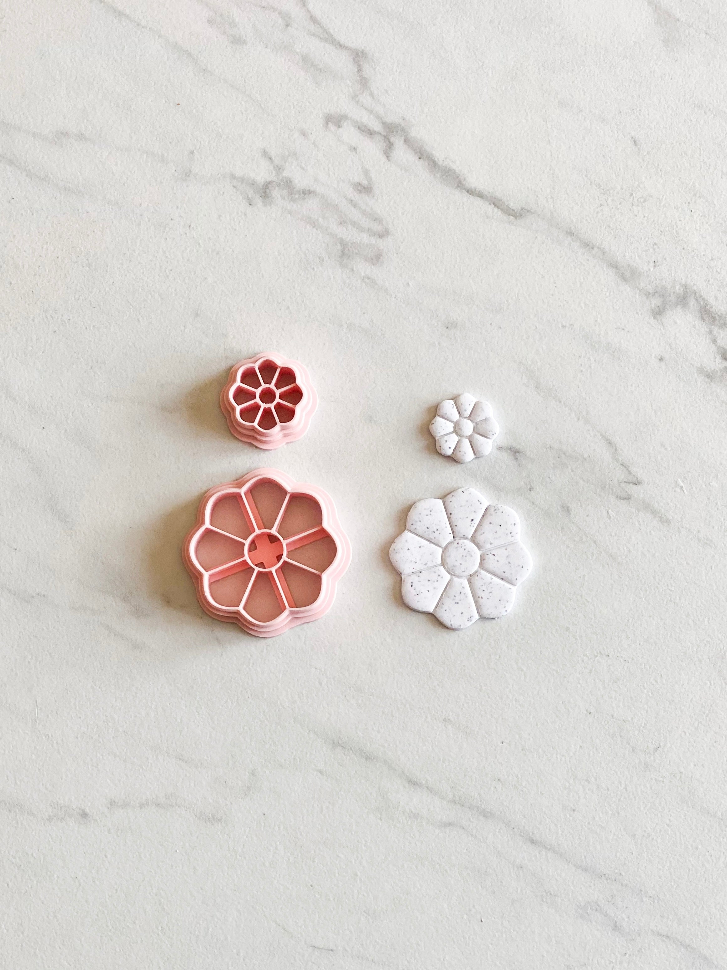Floral Cutters | Eight Petal Rounded Flower