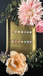 Load image into Gallery viewer, Spring Floral Box | Heart Petals Stud
